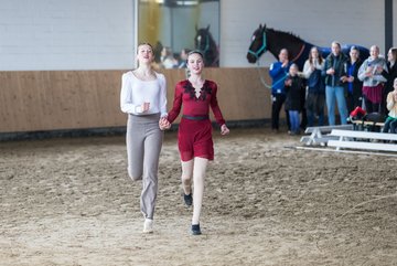 Bild 538 - Voltigierturnier